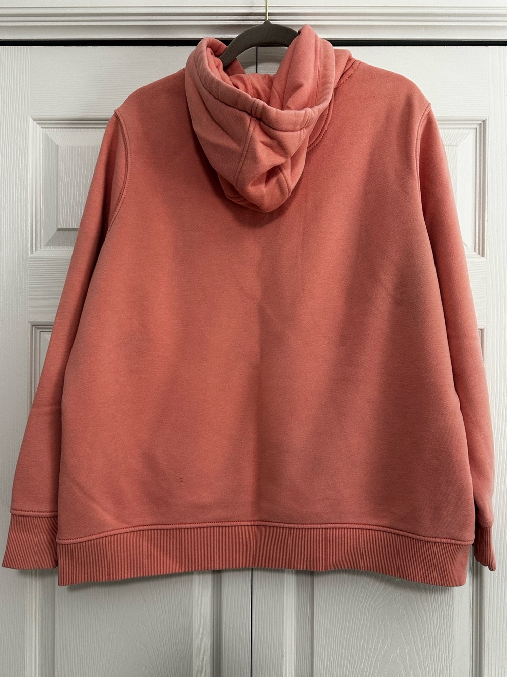 Carhartt Clarksburg Logo Sweatshirt Hoodie in Coral‎ Size 2X VGUC - Picture 2 of 7